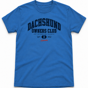 Saucisse Dachshund Owners Club 2026 unisex T-shirt in Mindful Blue, front view with navy and red varsity design.